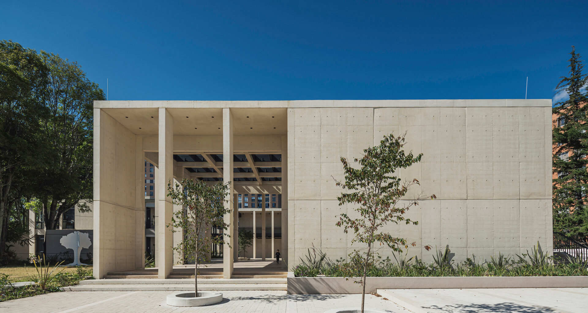 Colombo Hebrew College / Aarón Cohen + Angélica Mejía + Camilo Sellamén + Camilo Fuentes + Joel Amón