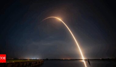 Watch: SpaceX launches Starlink mission from Cape Canaveral; 28 more broadband satellites added to low-Earth orbit