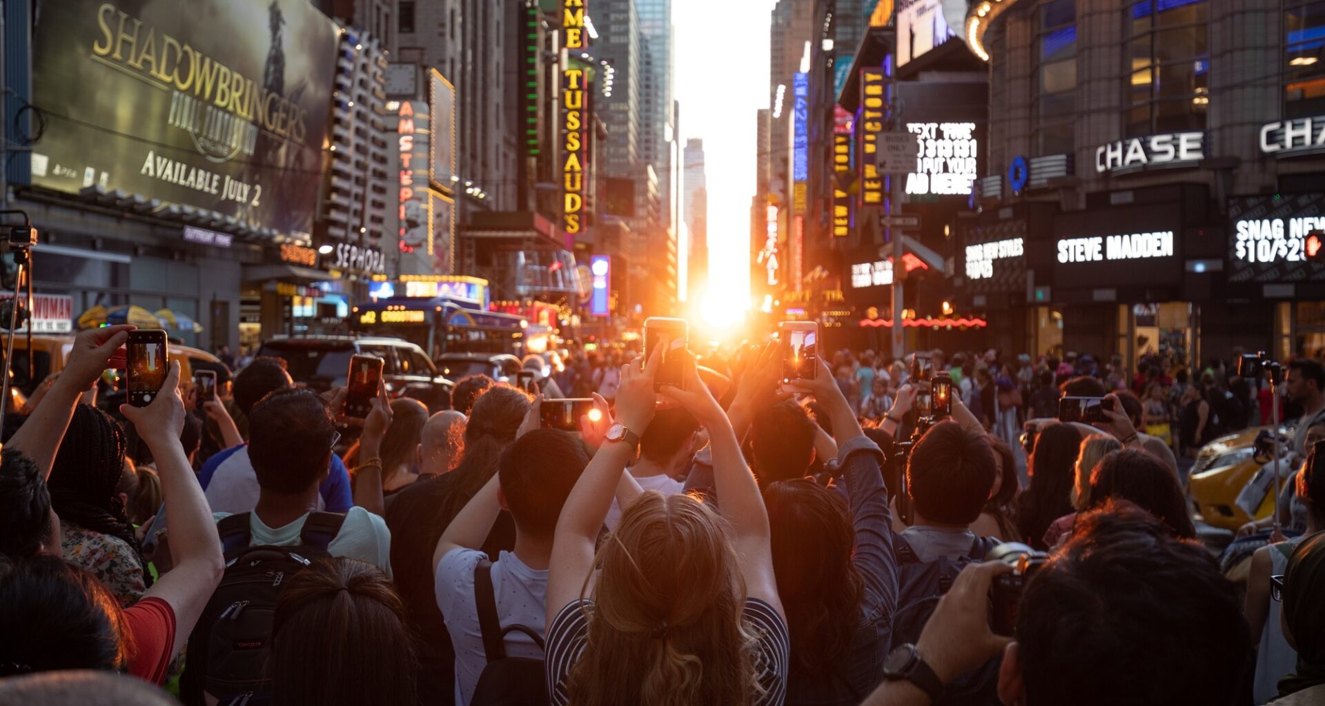 Best Places to Watch Manhattanhenge in NYC On July 11 and 12