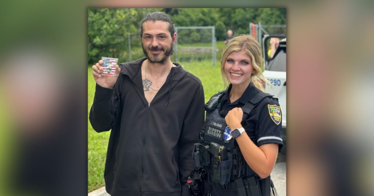 Publix employee rescues teen trapped in sinking truck – Action News Jax