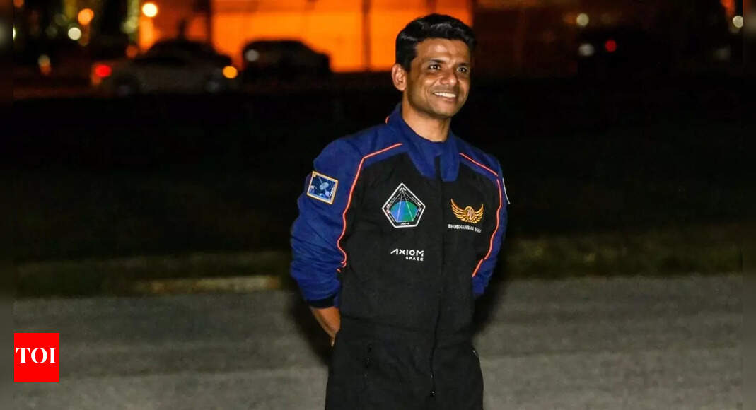 India is still 'Sare Jahan Se Accha', says Shubhanshu Shukla in final message from space | India News
