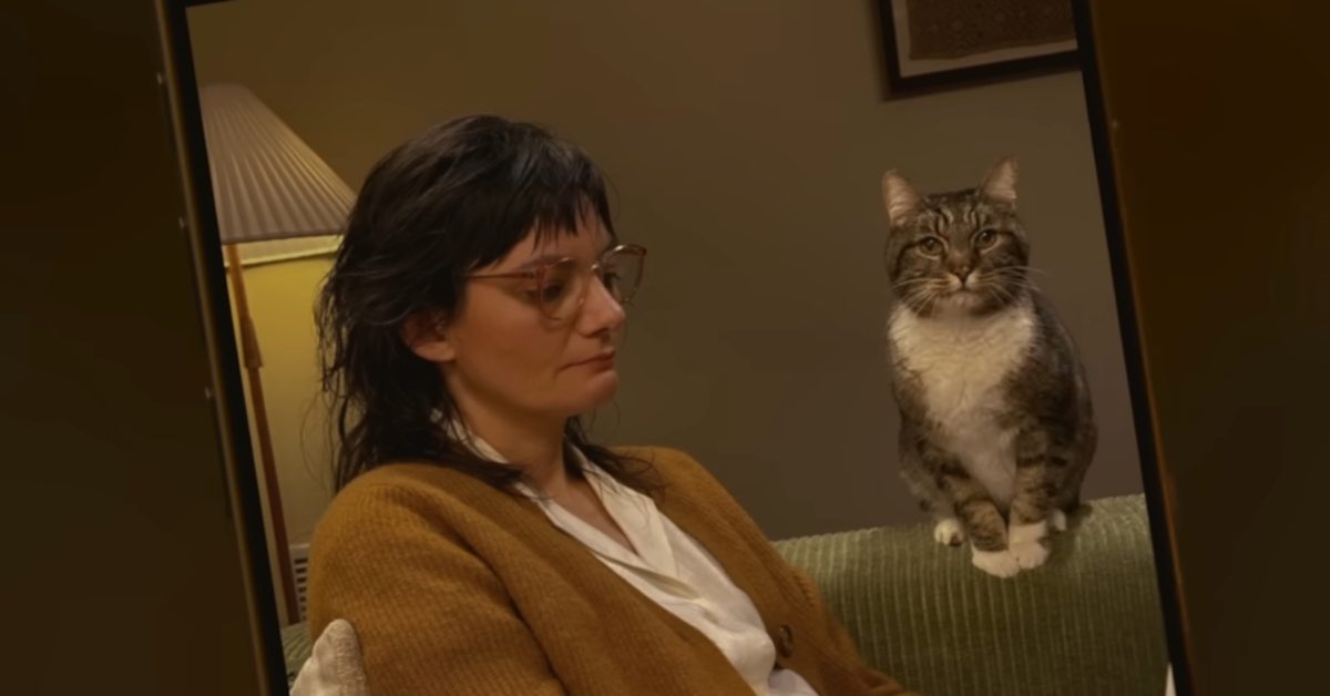 New Apple video comedically says: be careful what you remove from photos