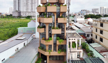 The Jungle Residence / ROOM+ Design & Build