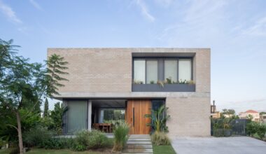 RoMa House / Pedro Ignacio Yáñez