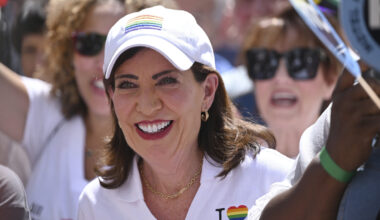 kathy hochul