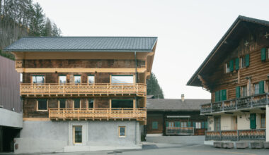 Residential Chalet Conversion into Administrative Building / Madeleine architectes
