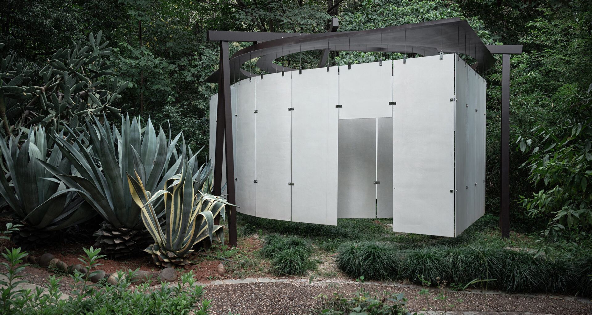 Round Pavilion / Atelier Guo