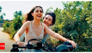 ‘Saiyaara’ storms box office: Mohit Suri, Ahaan Panday and Aneet Padda’s romantic saga becomes 9th biggest hindi grosser of 2025 in just one weekend | Hindi Movie News