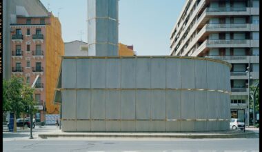 Round About Baths / Leopold Banchini Architects