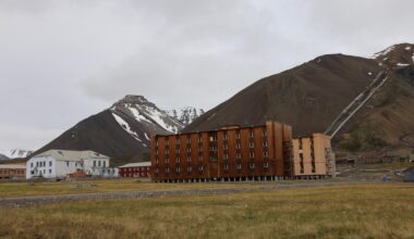 Scientists witness dramatic thaw in Svalbard