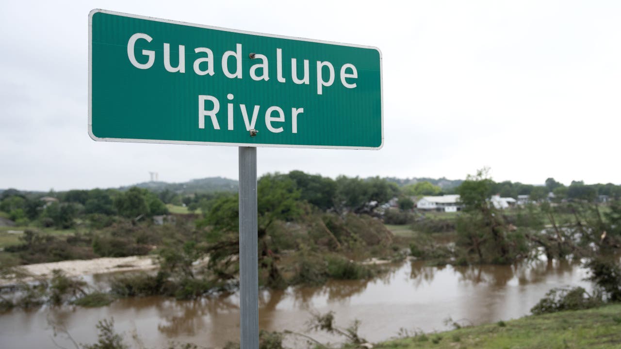 North Texas company says it's warning system can help in floods