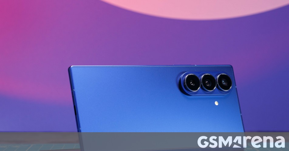 Samsung Galaxy Z Fold8 might have a downgraded hardware component