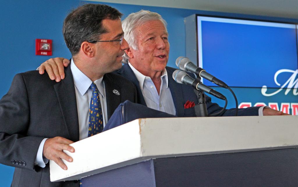 Robert Kraft’s son, Josh, leaves Patriots with focus on Boston mayoral race