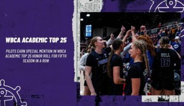 Pilots Earn Special Mention in WBCA Academic Top 25 Honor Roll