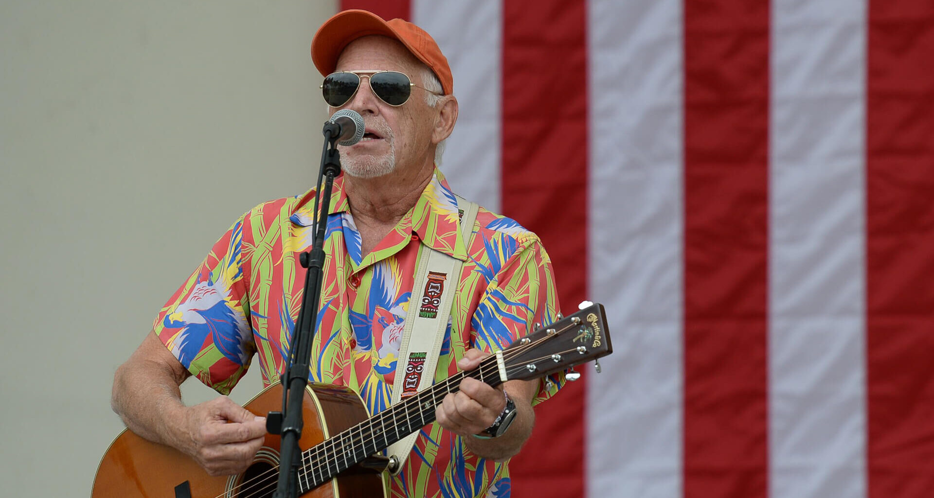 Jimmy Buffett musician performing net worth