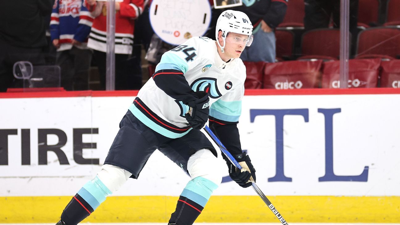 Kraken sign forward Kaapo Kakko to three-year contract
