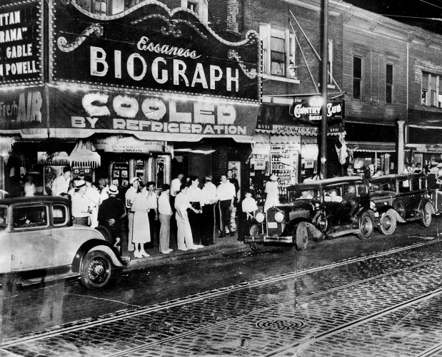 The Biograph Theater on Lincoln Avenue where Dillinger was slain by FBI bullets in 1934. (Chicago Tribune historical photo)