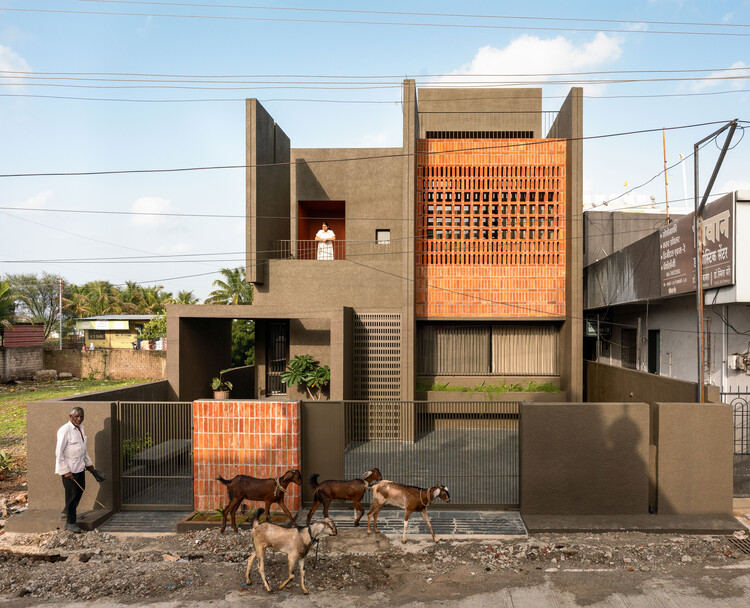 H-House / Studio Nirbaadh - Exterior Photography, Brick