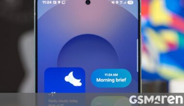 Samsung is reportedly shifting its One UI update strategy, to give priority to the foldables