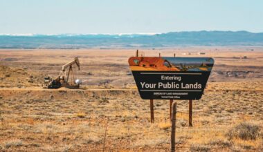 Trump Team’s Plans to Exploit Public Lands Follow the Blueprint of Reagan’s Interior Secretary – Mother Jones