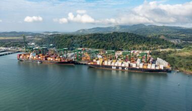 Investors Revive Interest in CK Hutchison Despite Deal Delay