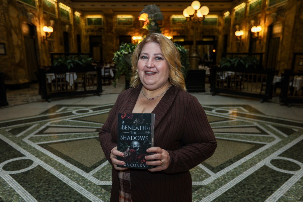 More than 100 authors to be a romance book convention in Scranton Saturday
