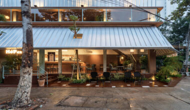 HỚP Cafe / Bing Thom Architects
