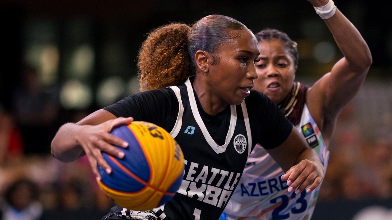 Huntington's Sydney Taylor seeks road to the WNBA