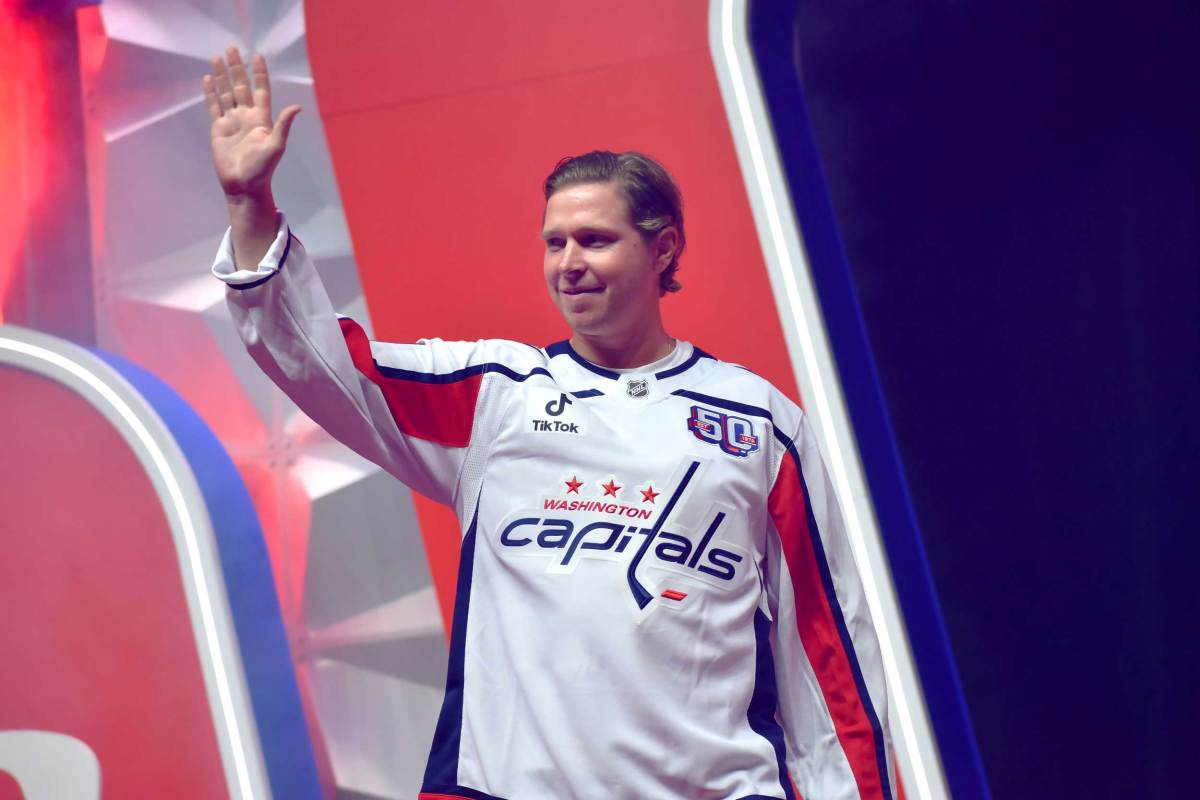 Brynäs IF sets new team record in season ticket sales after signing Nicklas Backstrom