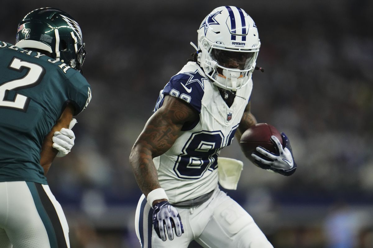 Philadelphia Eagles v Dallas Cowboys