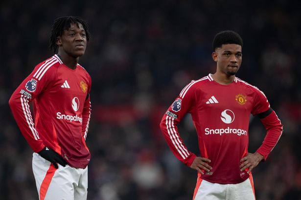 Kobbie Mainoo and Amad Diallo of Manchester United during the Premier League match between United and Brighton