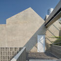 Porous Habitat / Inklusi.dsg - Exterior Photography, Concrete