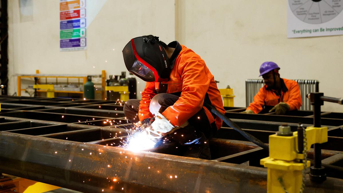 What are the pros and cons of the Employment-Linked Incentive scheme? | Explained