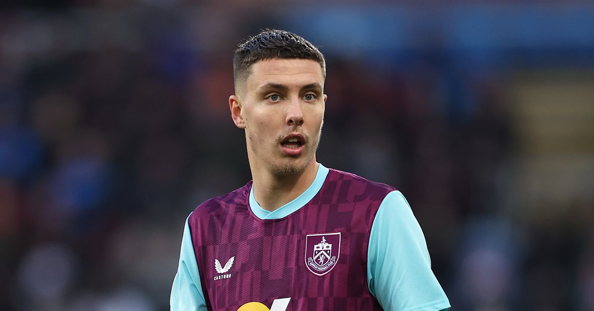 L’Equipe: Tottenham, Burnley in negogiations for defender Maxime Esteve