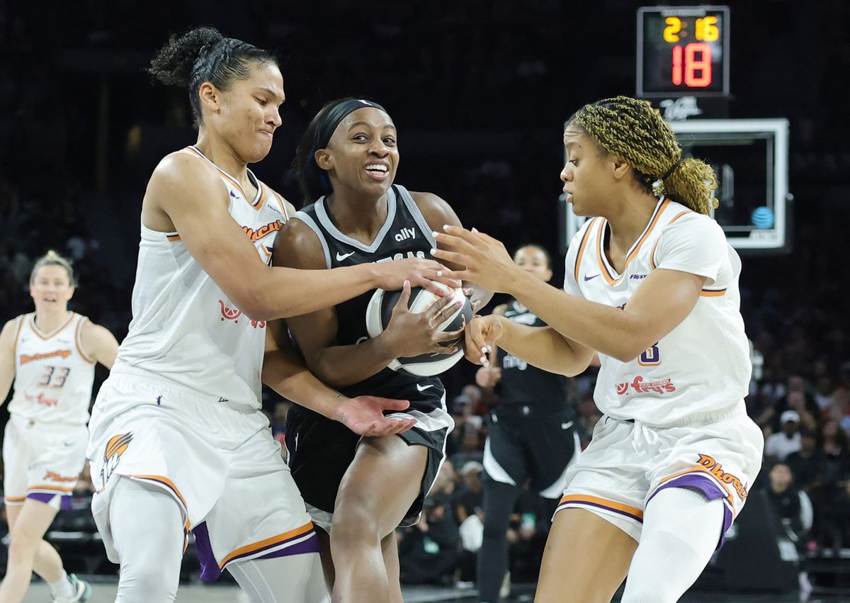 Phoenix Mercury v Las Vegas Aces
