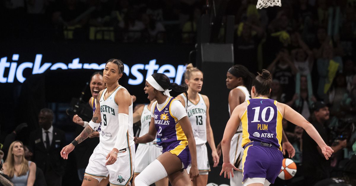 Grades for Dearica Hamby, Kelsey Plum from this week’s Sparks games