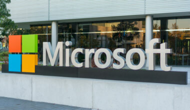 Mizuho Raises Microsoft (MSFT) Price Target to $540, Reiterates Outperform on AI Strength
