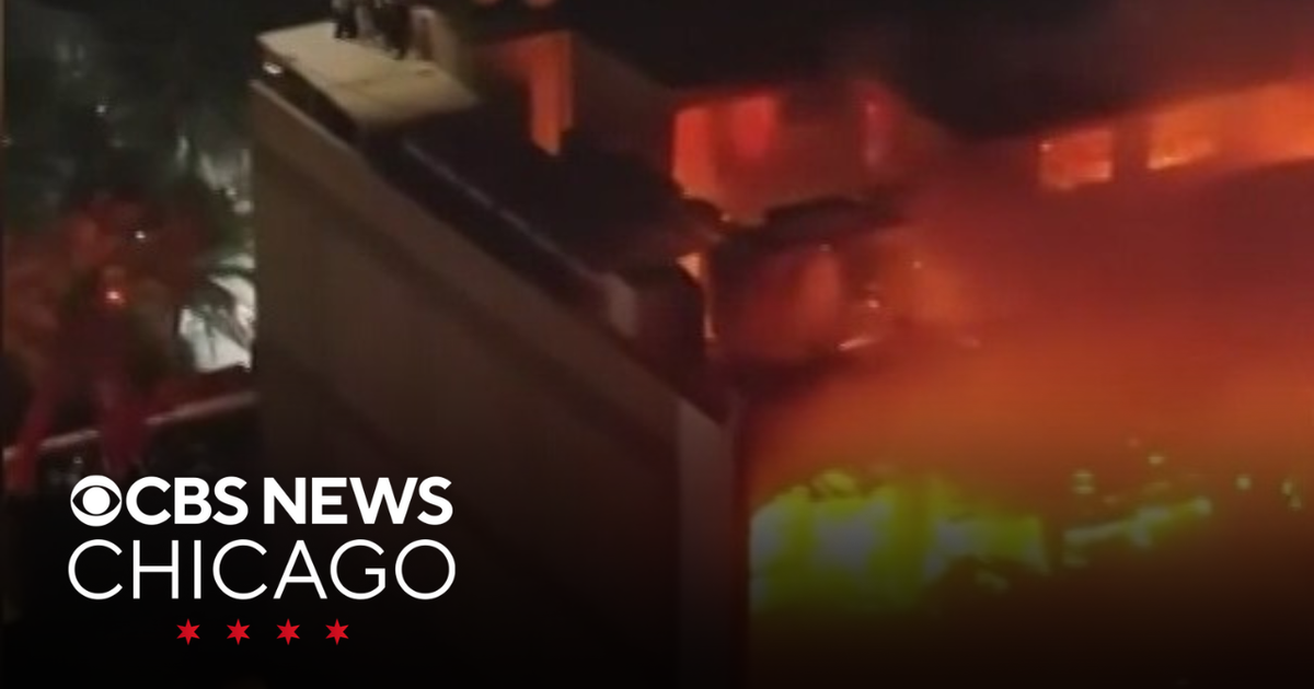 Over 60 killed in mall fire in Iraq