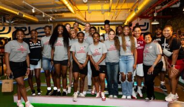 Temple women’s basketball poses for a photo during a WNBA watch party at Libertree Grounds on July 25.