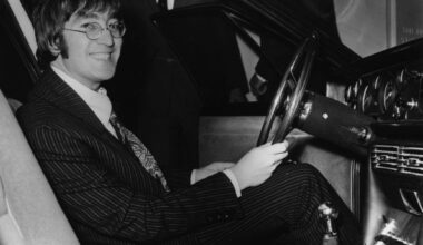 John Lennon Admitted He Was ‘Scared’ of This Rock Legend Despite Wanting to Work With Him