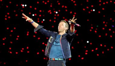 Opinion: As the Coldplay kiss-cam couple fades into the bushes, here’s what the Internet hath wrought