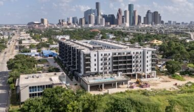 The Tempo at White Oak near the Heights is one of several apartment complexes set to be open in 2025. (Jamaal Ellisa/Community Impact)