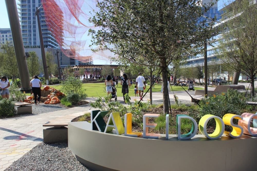 The sign at the entrance of Kaleidoscope Park.