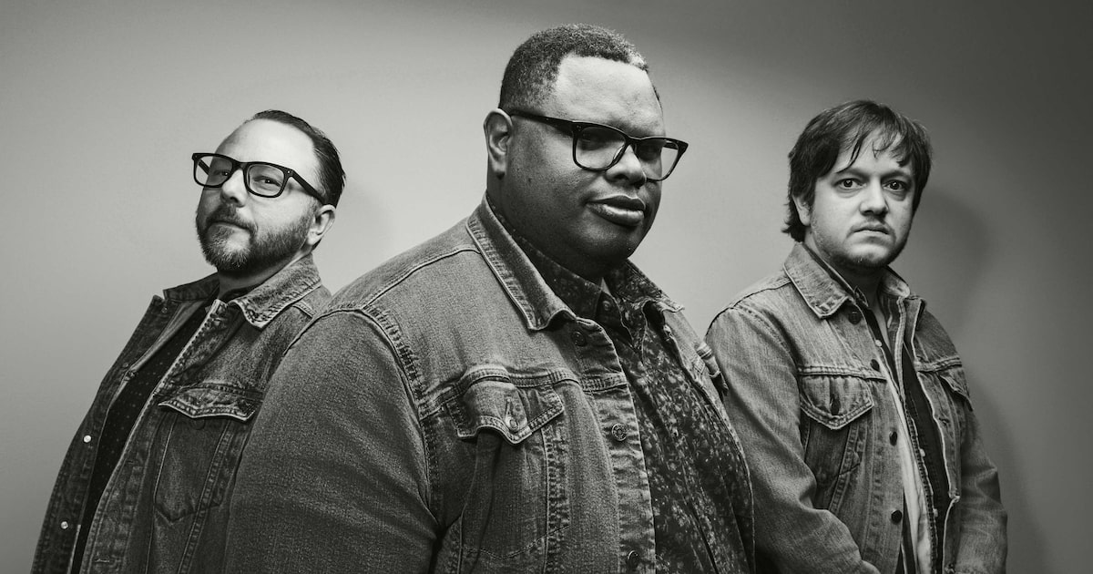 Dallas rock trio J. Isaiah Evans & the Boss Tweed drops debut album ‘Americana Radio’
