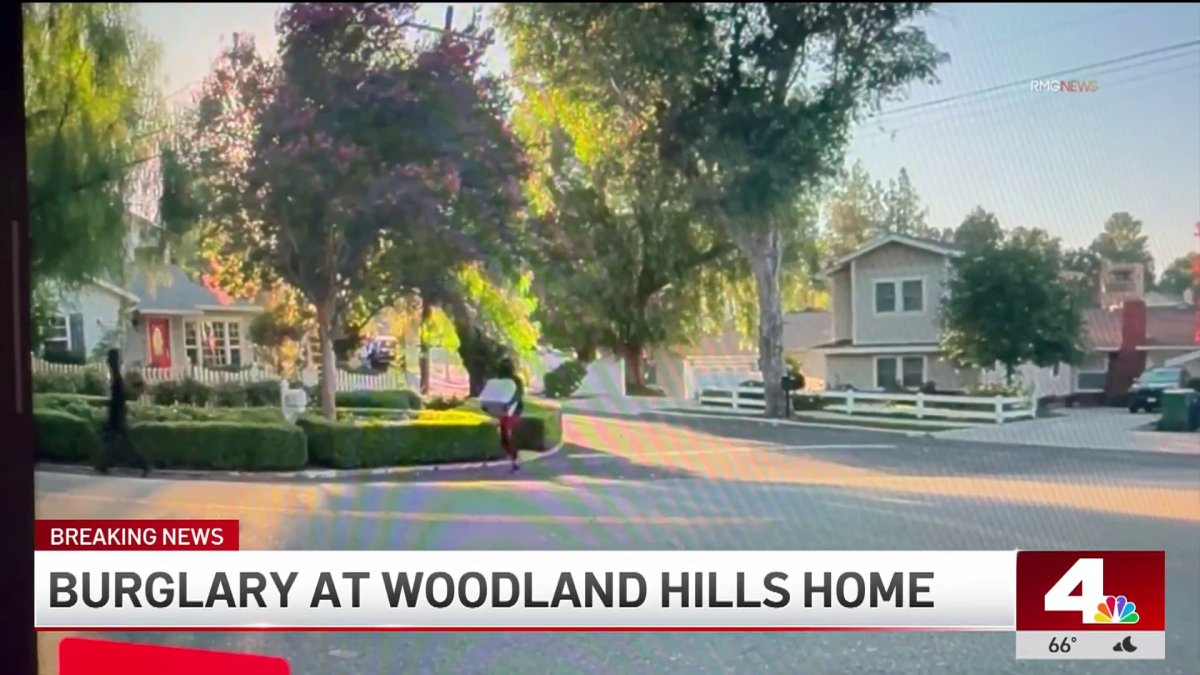Thieves captured on video burglarizing Woodland Hills home – NBC Los Angeles