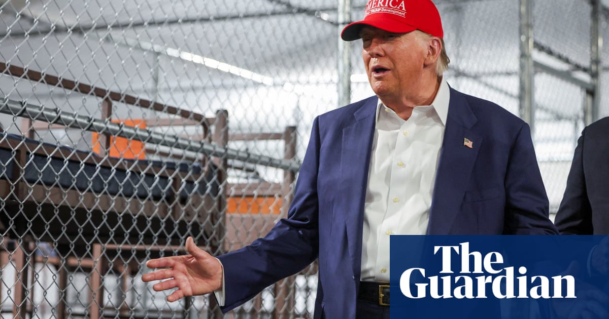 Trump celebrates harsh conditions for detainees on visit to ‘Alligator Alcatraz’ | Florida