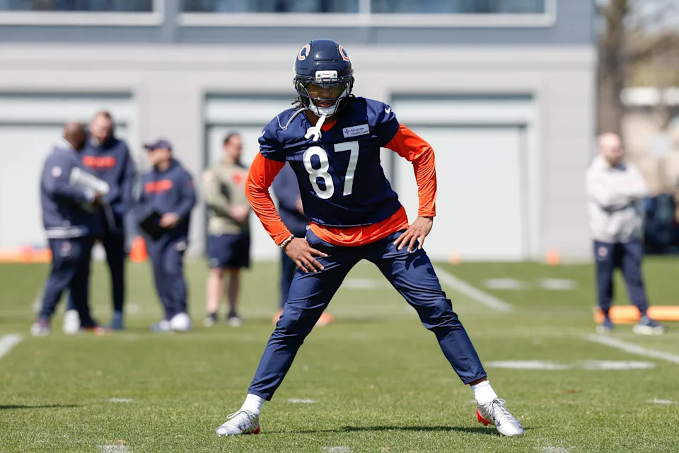 May 9, 2025; Lake Forest, IL, USA; Chicago Bears wide receiver Luther Burden III warms up during the Rookie Minicamp at Halas Hall. Mandatory Credit: Kamil Krzaczynski-Imagn Images