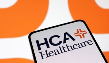 HCA lifts 2025 profit forecast, flags insurance policy uncertainty