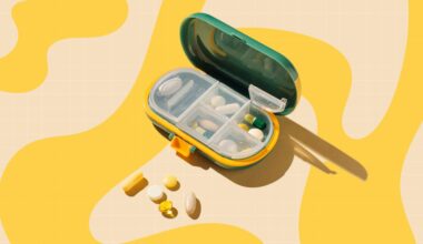 5 Supplements That Could Disrupt Your Poop Schedule