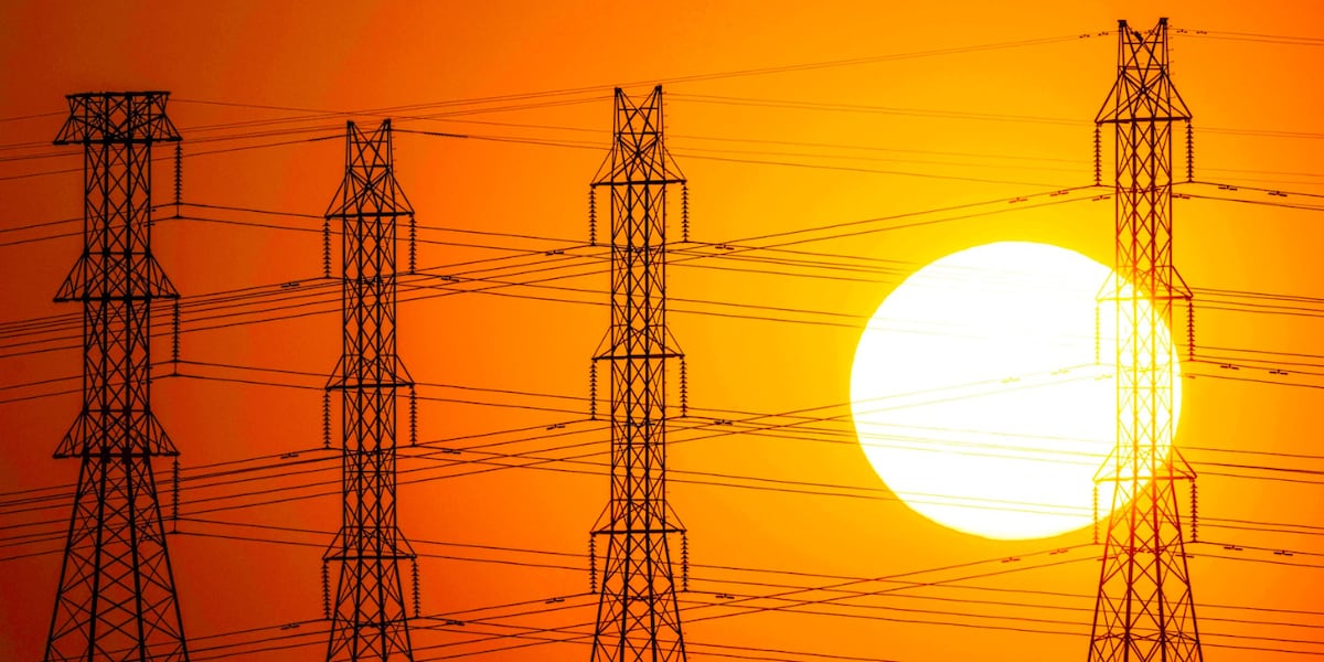Phoenix area APS, SRP customers set energy use records during 118-degree day